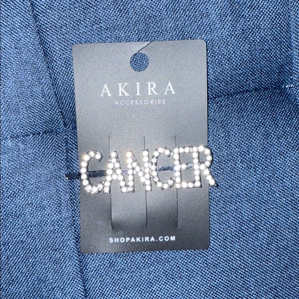 AKIRA | Silver “Cancer” Rhinestone Hair Clip
